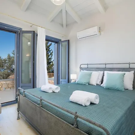 Villa Sole By Vintage Travel Tsoukaladhes